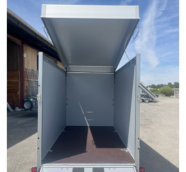 Böckmann avec couvercle KT2513/135K 251x130x169cm PTAC 1350kg