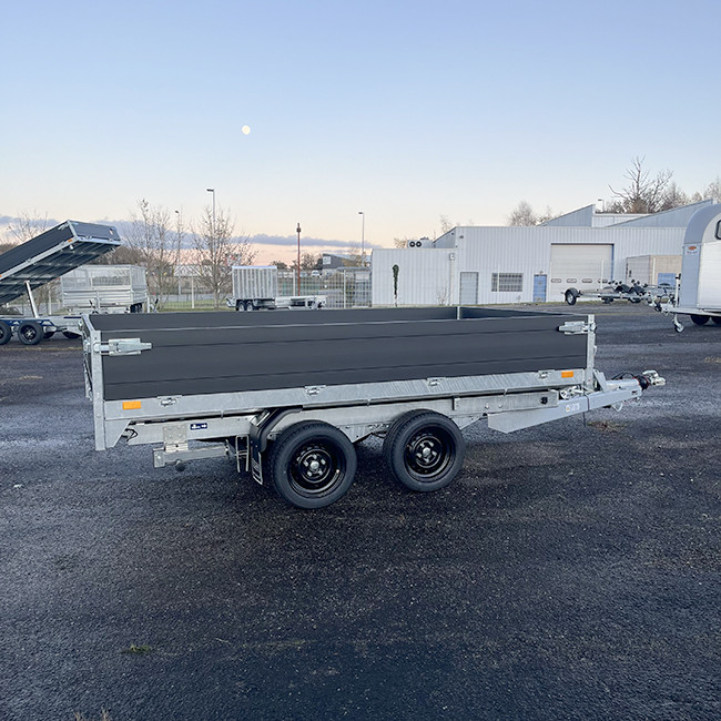 Saris K1 306 170 2700 2 "Black Edition" avec ridelles 35 cm 306x170cm PTAC 2700kg