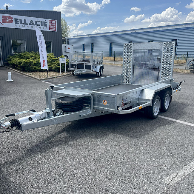 Saris Magnum Explorer 3500 306x168cm avec treillis métal PTAC 3500kg